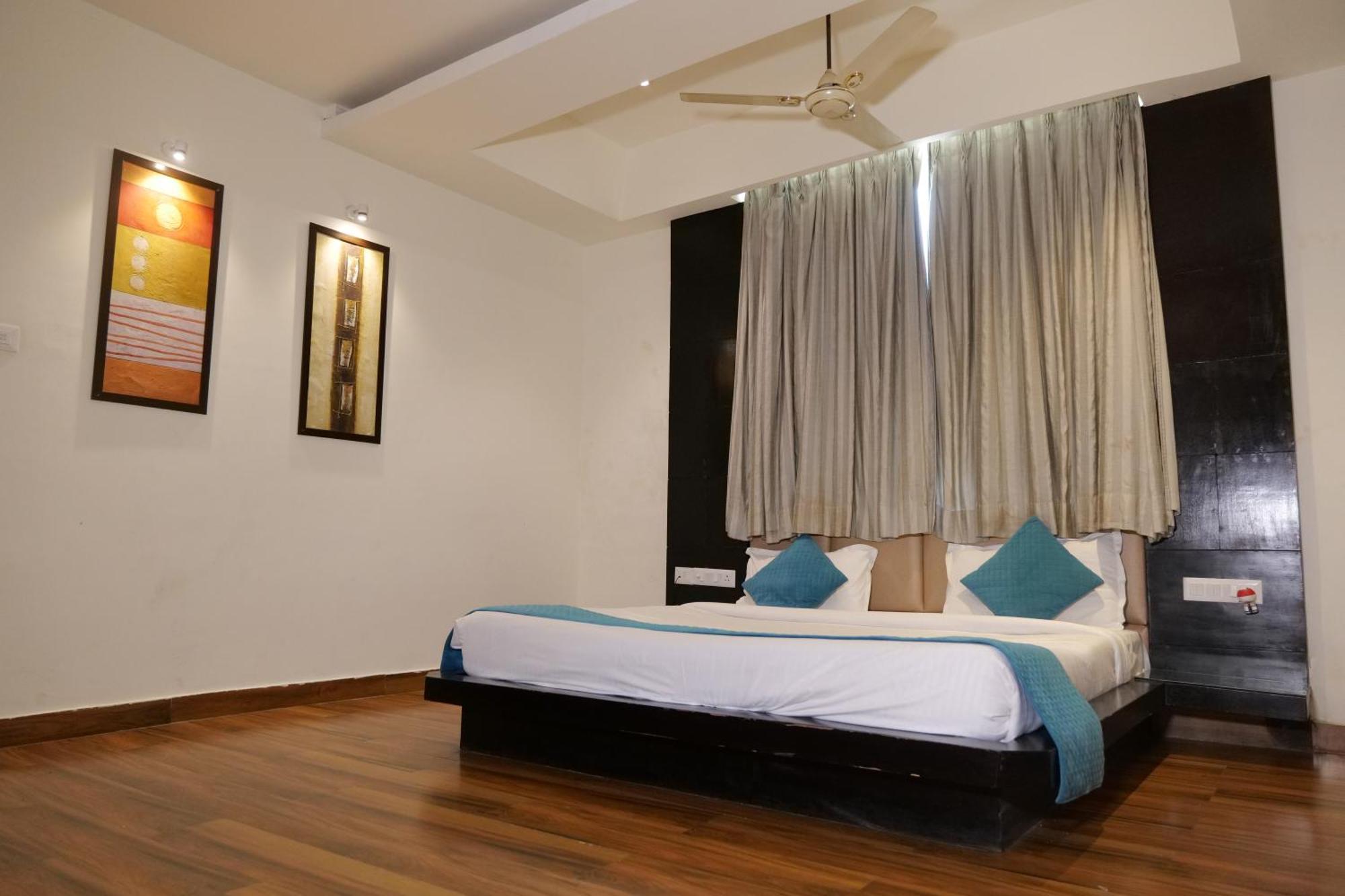 Hotel Anand Castle Kashipur المظهر الخارجي الصورة