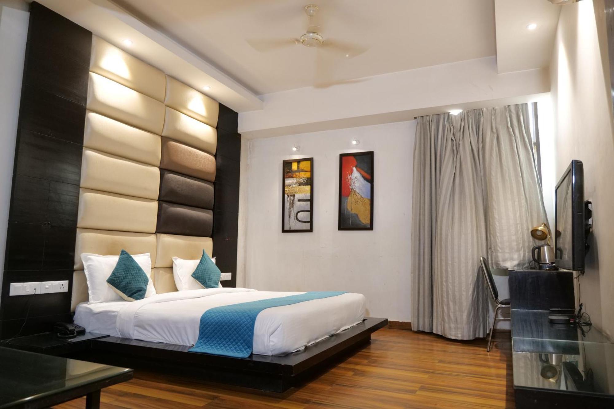 Hotel Anand Castle Kashipur المظهر الخارجي الصورة
